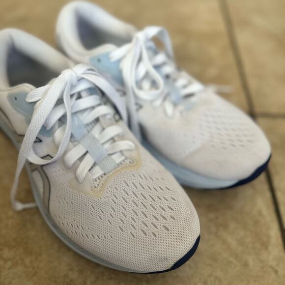 Asics Women's GT-1000 Running Shoe Size 9 - Picture 6 of 11